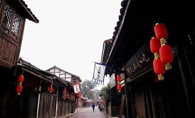 逃离沙漠建筑